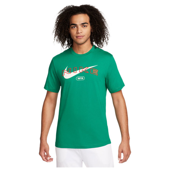 Nike Ανδρική κοντομάνικη μπλούζα Sportswear Essential Club Tee HBR